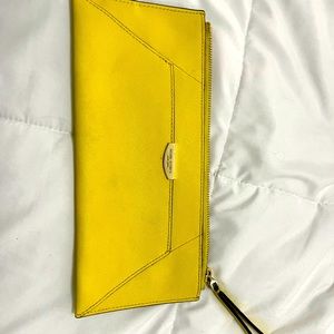 Henri Bendel wristlet